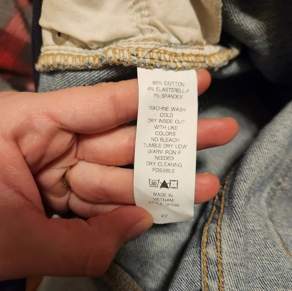 Pink Blush Maternity Jeans, Light Wash, Size 27 Waist - Picture 3 of 7